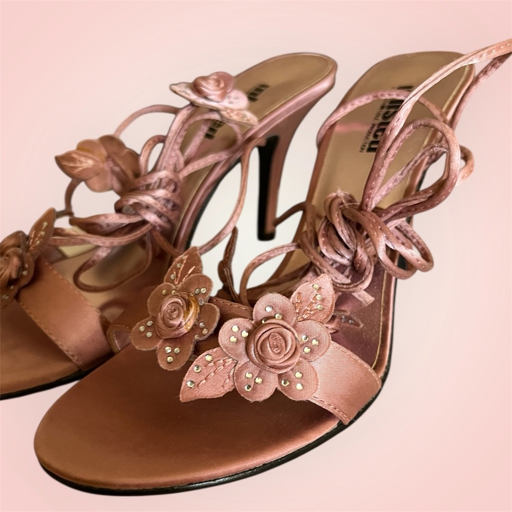 Unlisted Pink Rose Appliqué Strappy Heels - Picture 4 of 11